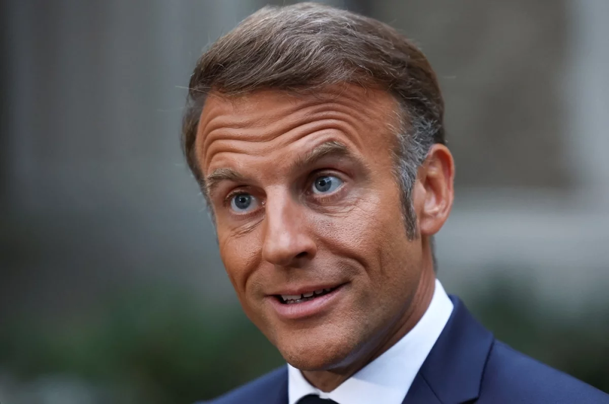 Macron Pushes Two-State Initiative Abroad as France Descends Into Crisis